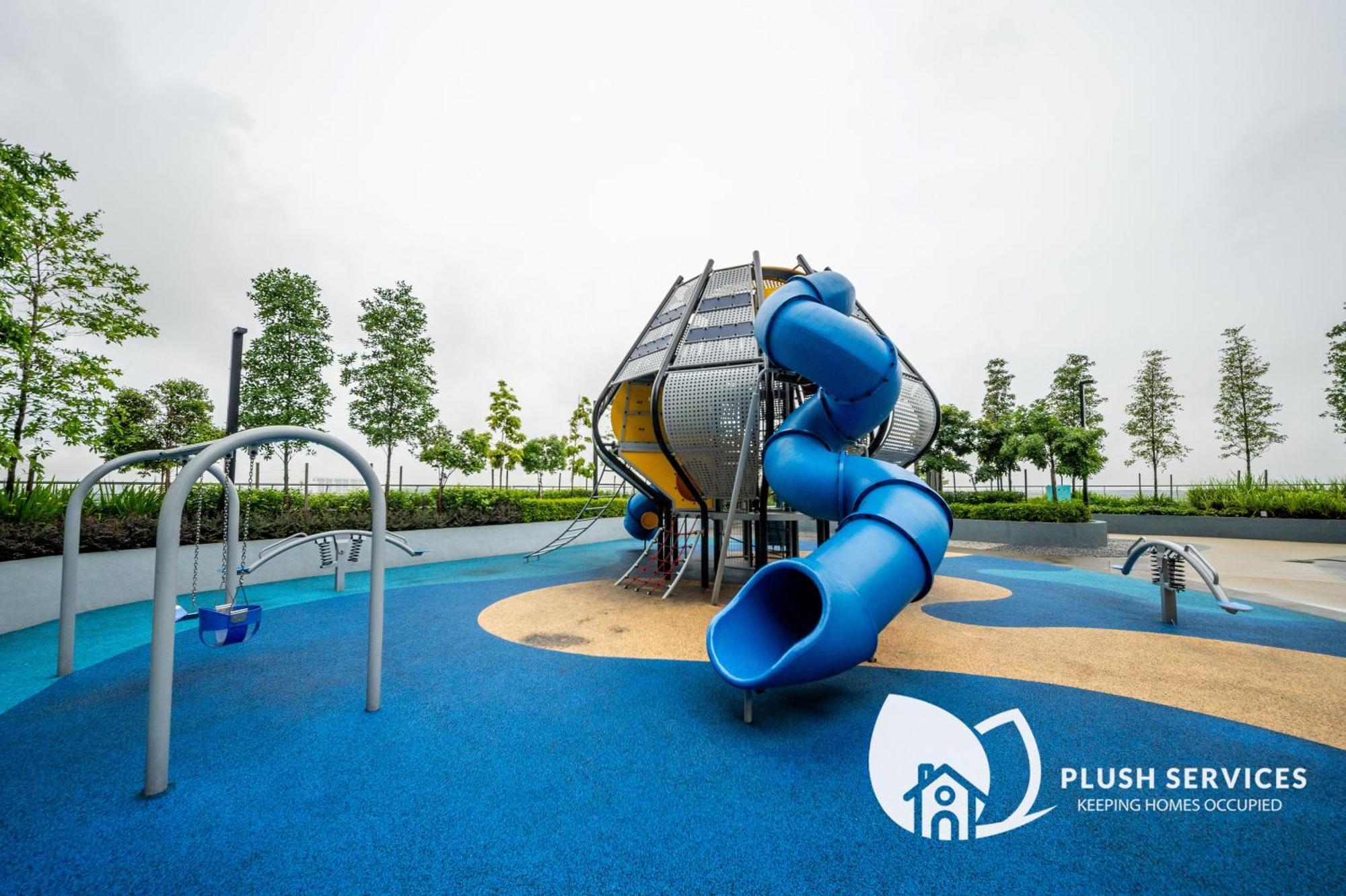 Maya Bay Residences At Gamuda Cove, Dengkil By Plush Apartment