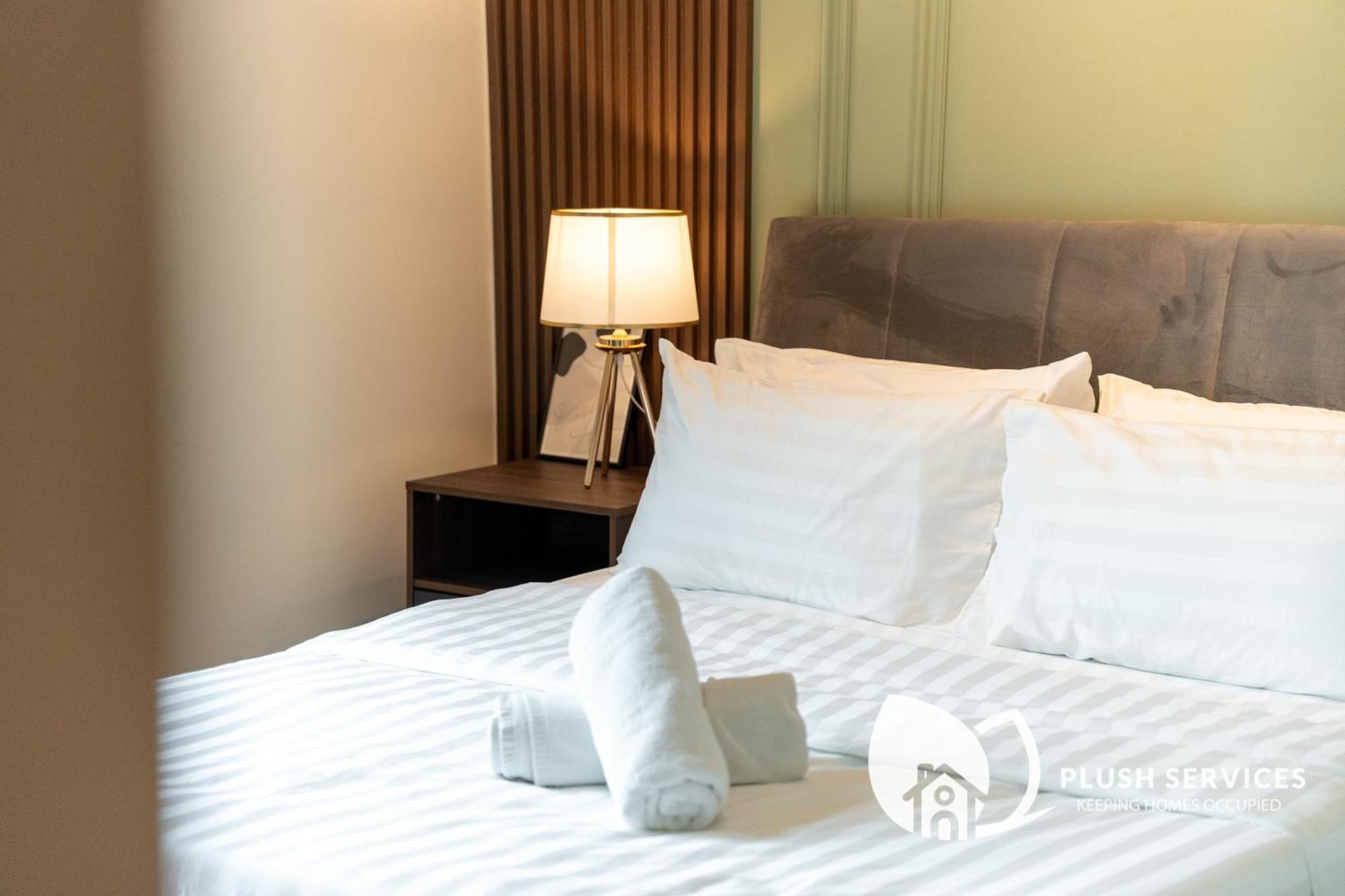 Maya Bay Residences At Gamuda Cove, Dengkil By Plush Apartment